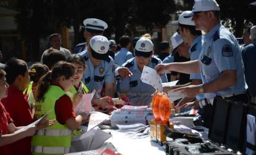 Çorlu'da Karayolları Ve Trafik Güvenliği Haftası