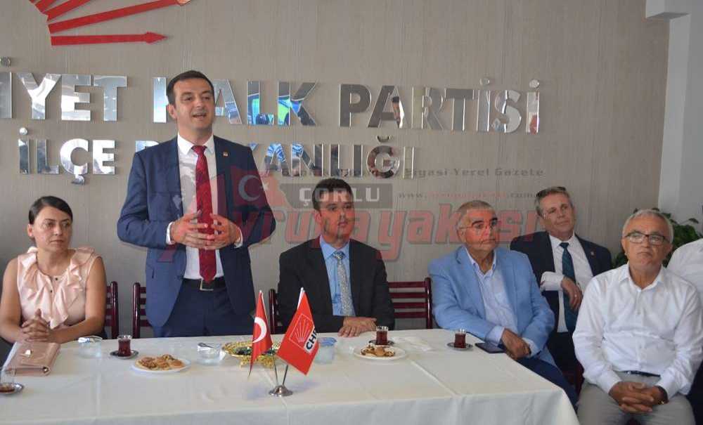Chp İlçe Başkanlığında Bayramlaştılar