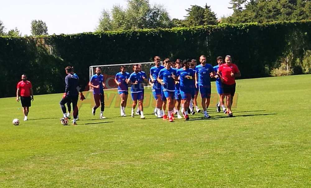 İlk Maç Pazar Günü