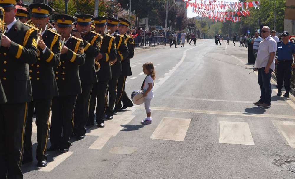 Törende Küçük Bandocu Büyük Alkış Aldı
