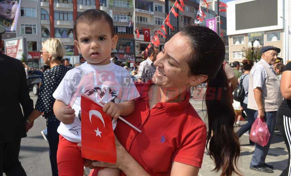 30 Ağustos Zaferi Coşkuyla Kutlandı