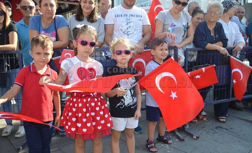 30 Ağustos Zaferi Coşkuyla Kutlandı