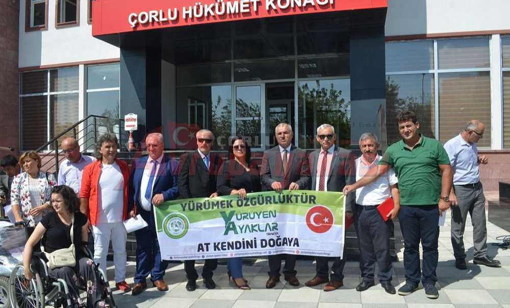 Engelli Vatandaşların Gözlerinin İçi Güldü