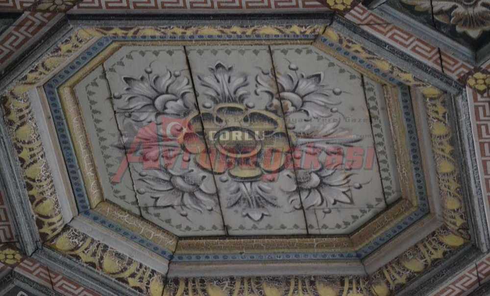 113 Yıllık Havra Camii Kimin?