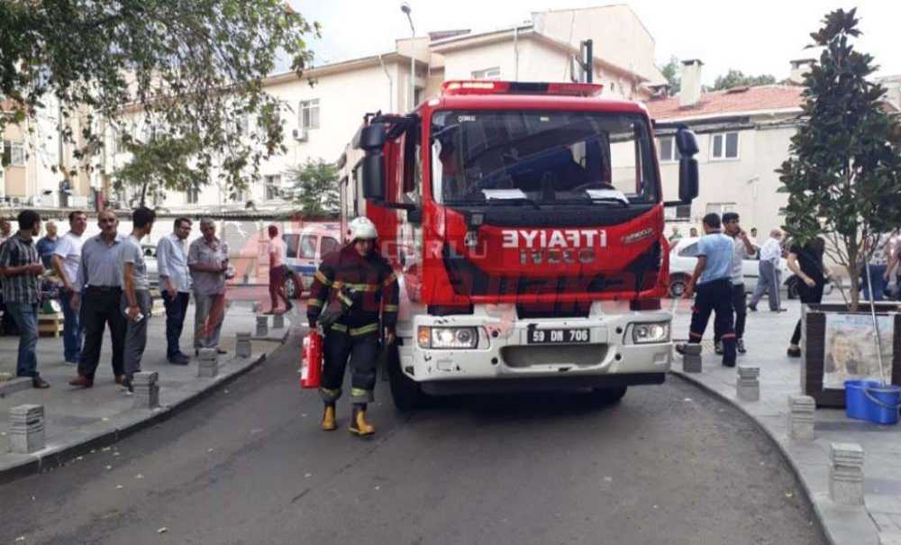 Gölcük Meydanı'nda Yangın Paniği Yaşandı