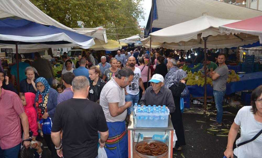 Kışlık Hazırlıkları İçin Pazar Doldu Taştı