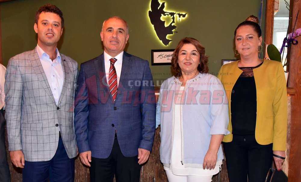 Kaymakam Kılıç'a Veda Yemeği