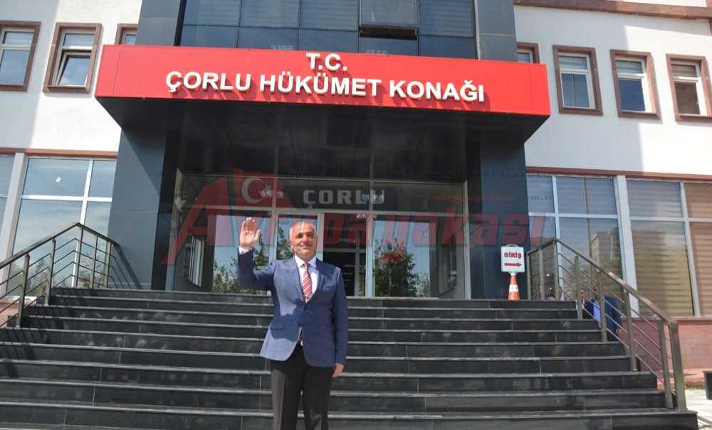 Gözyaşlarıyla Veda Etti