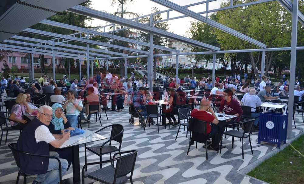 İlk Günden Doldu Taştı