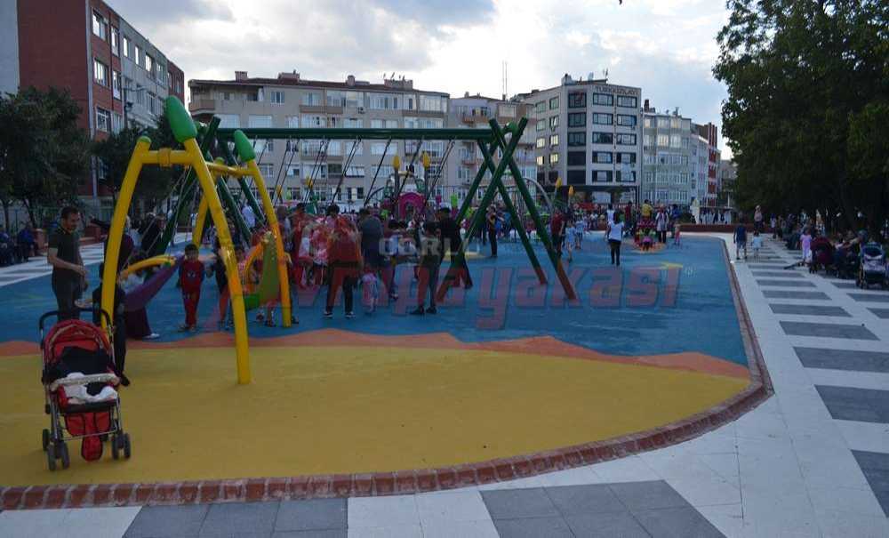 İlk Günden Doldu Taştı