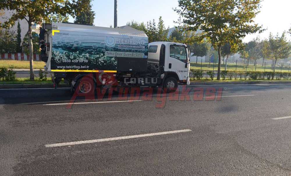 Bülent Ecevit Bulvarı Temizlendi