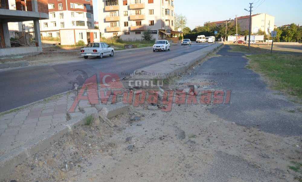 Hasan Ali Yücel Caddesi'ndeki Kaldırım Yapıldı