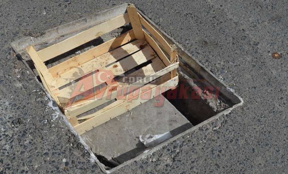 İki Aydır Bu Şekilde Duruyor