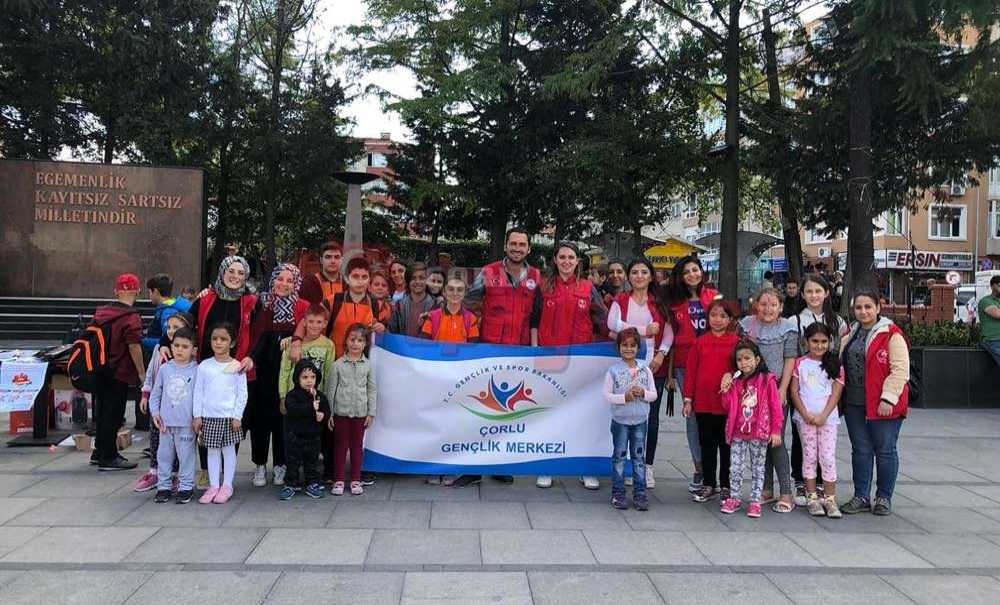 Gençlik Merkezi Bağımlılığa Savaş Açtı