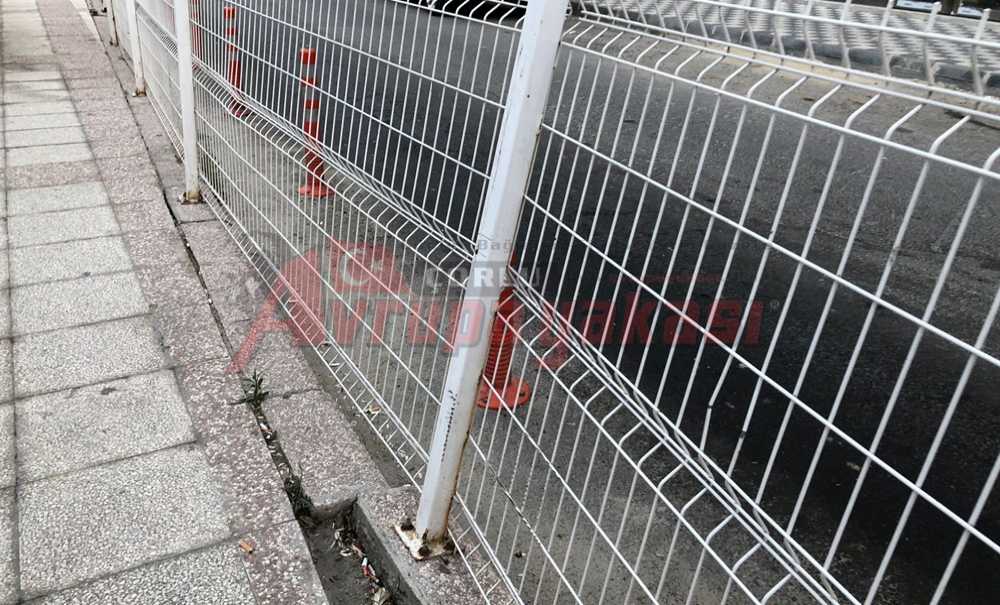 Çitler Çocuklar İçin Tehlike Saçıyor