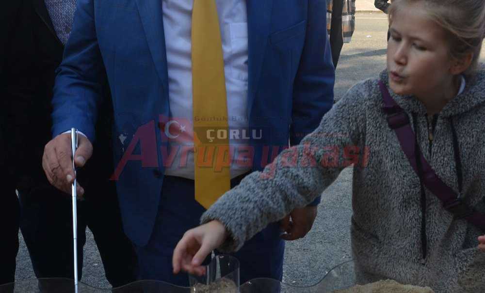 Bilim Şenliği Şahinler'de Açıldı