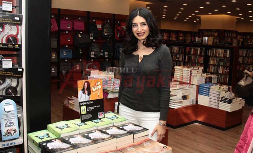 Ünlü Oyuncu Ve Yazar Çorlu'da