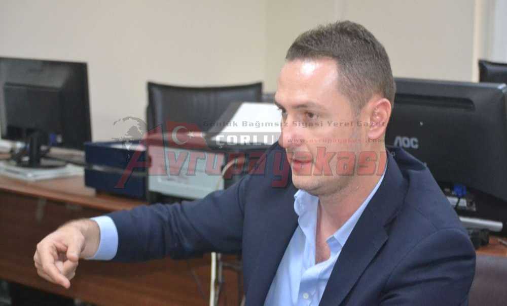 “En Büyük Amacım Siyasetteki Bakış Açılarını Değiştirmek”