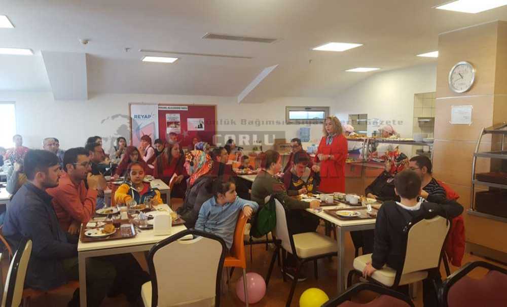 Aileler Reyap Hastanesinde Buluştu