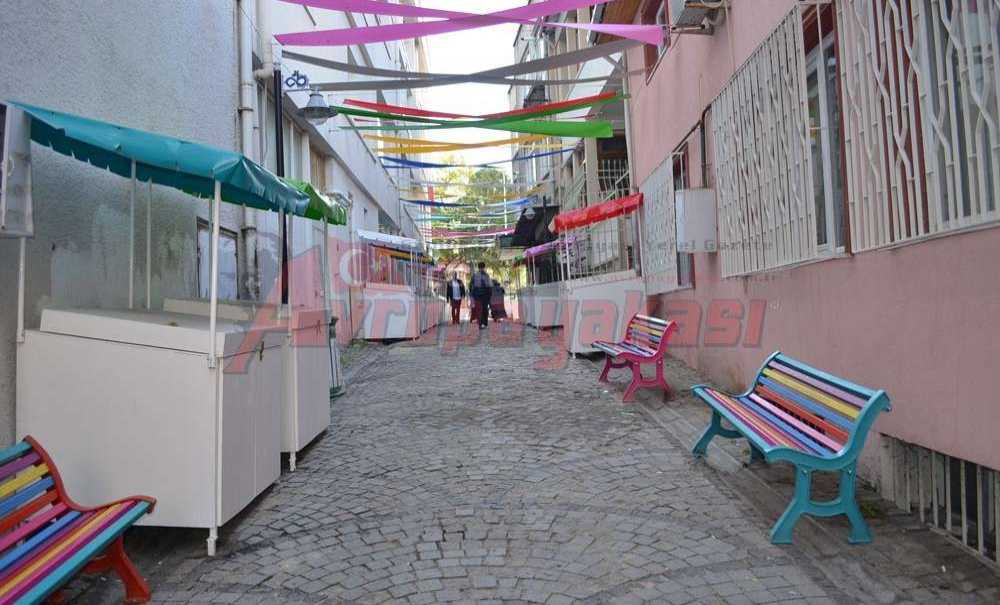 Sanat İçin Kullanılacak Tezgâhlar, Sığınak Oldu