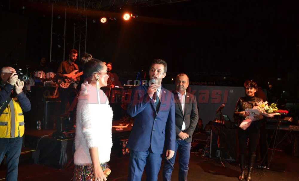 Bengü Çorlu'yu Coşturdu