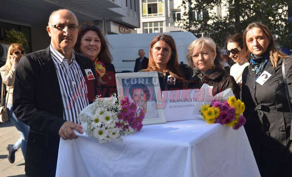 Türkan Duydu İçin Lokma Dağıtıldı