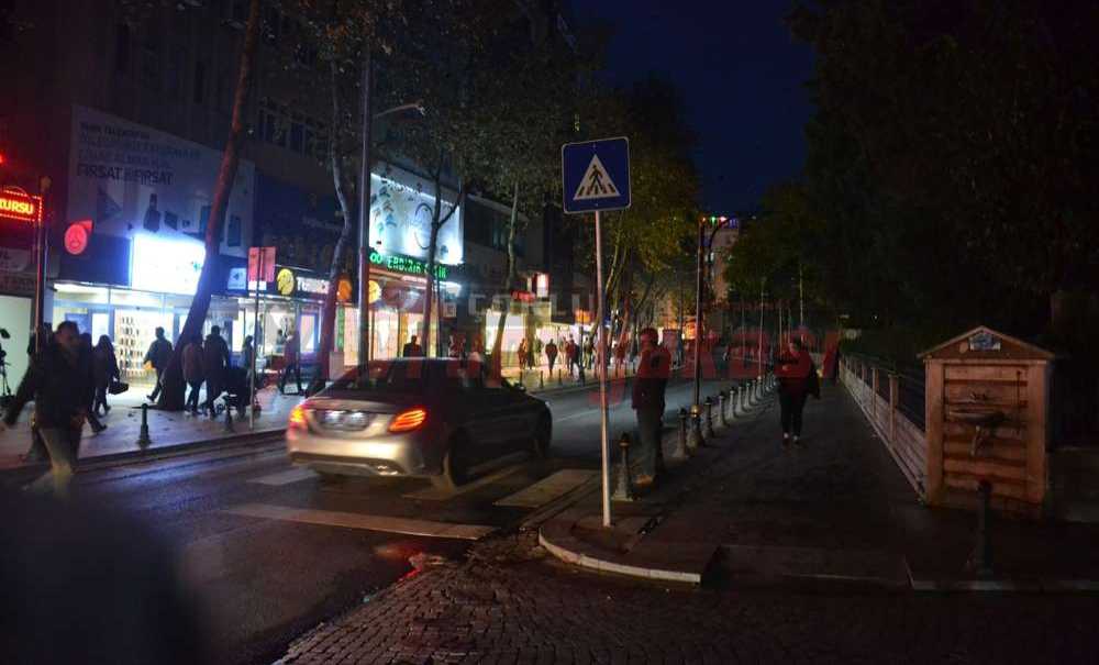 İnternet Var, Işık Yok