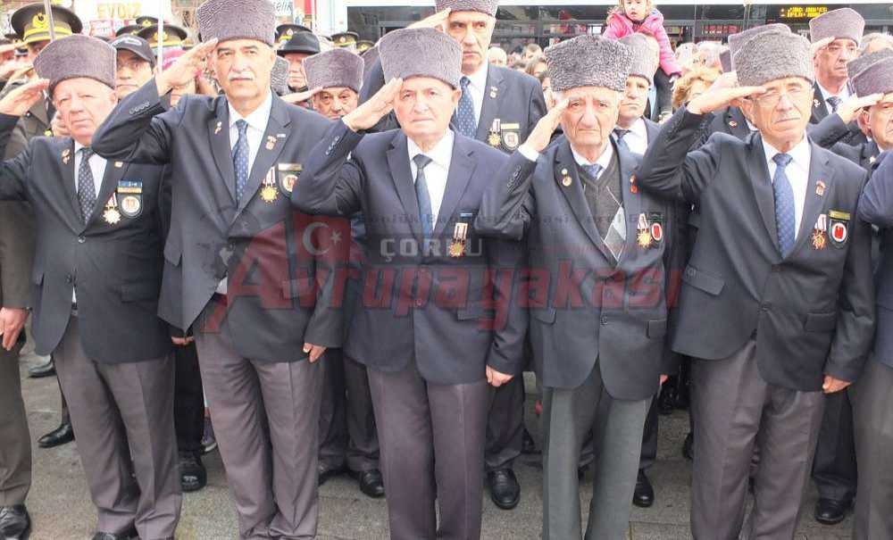Büyük Önder, Çorlu'da Göz Yaşlarıyla Anıldı
