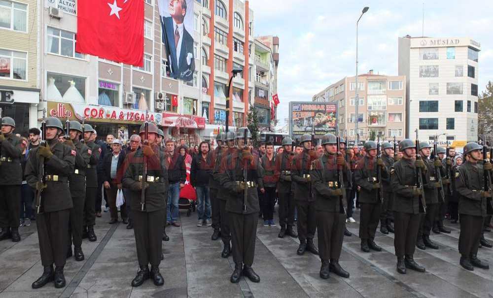 Büyük Önder, Çorlu'da Göz Yaşlarıyla Anıldı