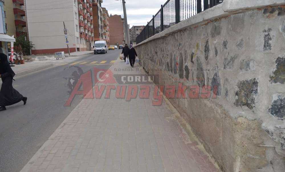 Caddenin Yeni Halinden Vatandaş Memnun