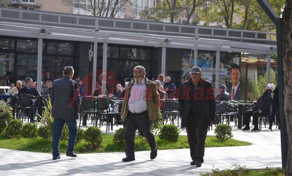 “Halk Güvendiği İçin Oturuyor”