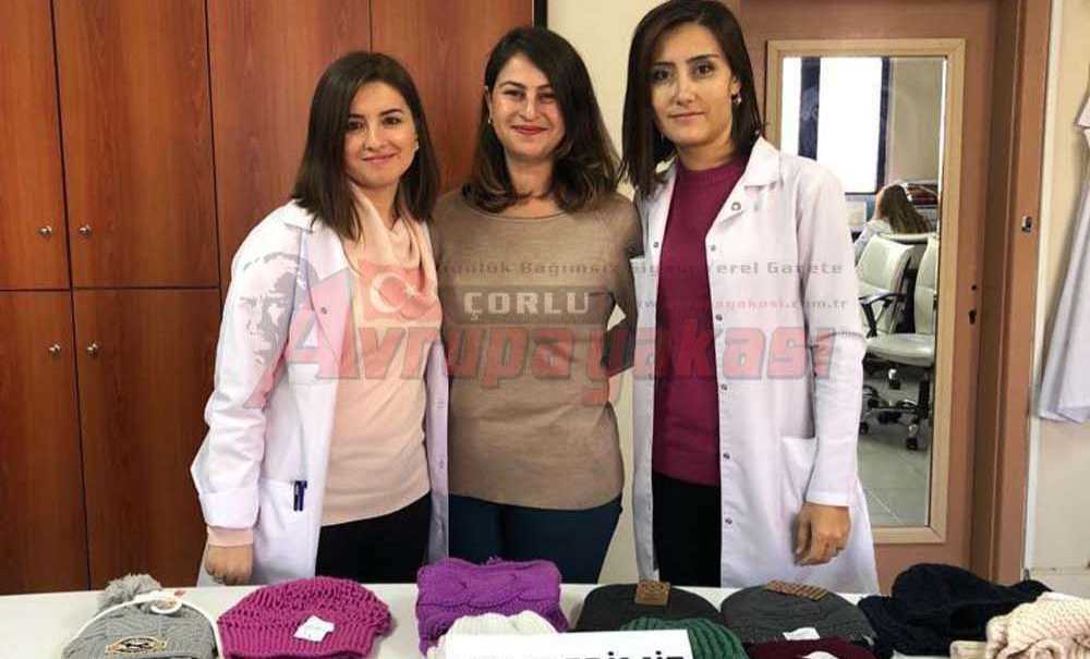 Sıcak Bir Dostluk Için Sıcak Hediyeler