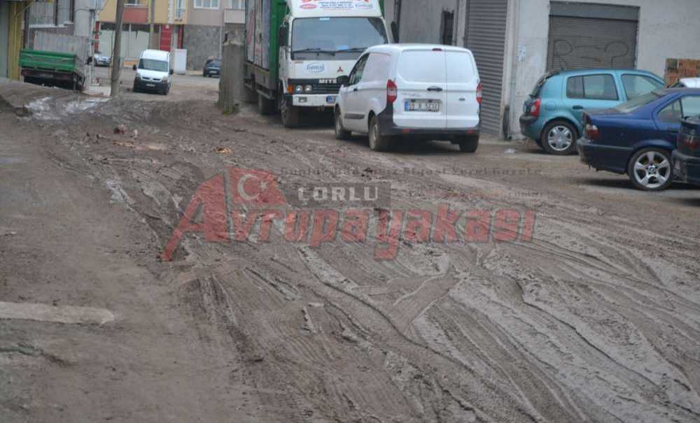 Çamura Geçici Çözüm