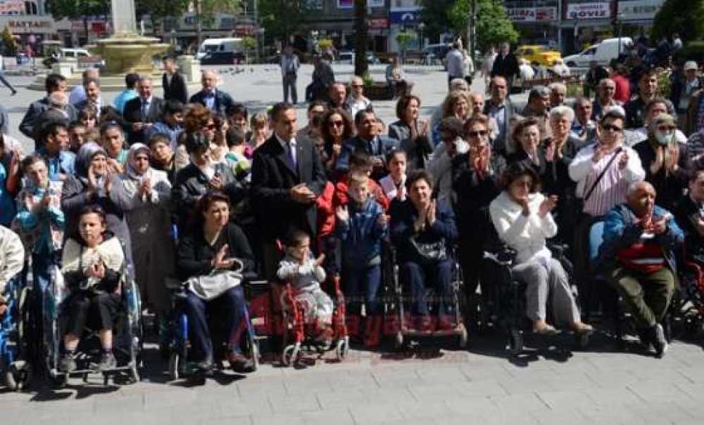 Çorlu'da Engelliler Haftası Kutlandı