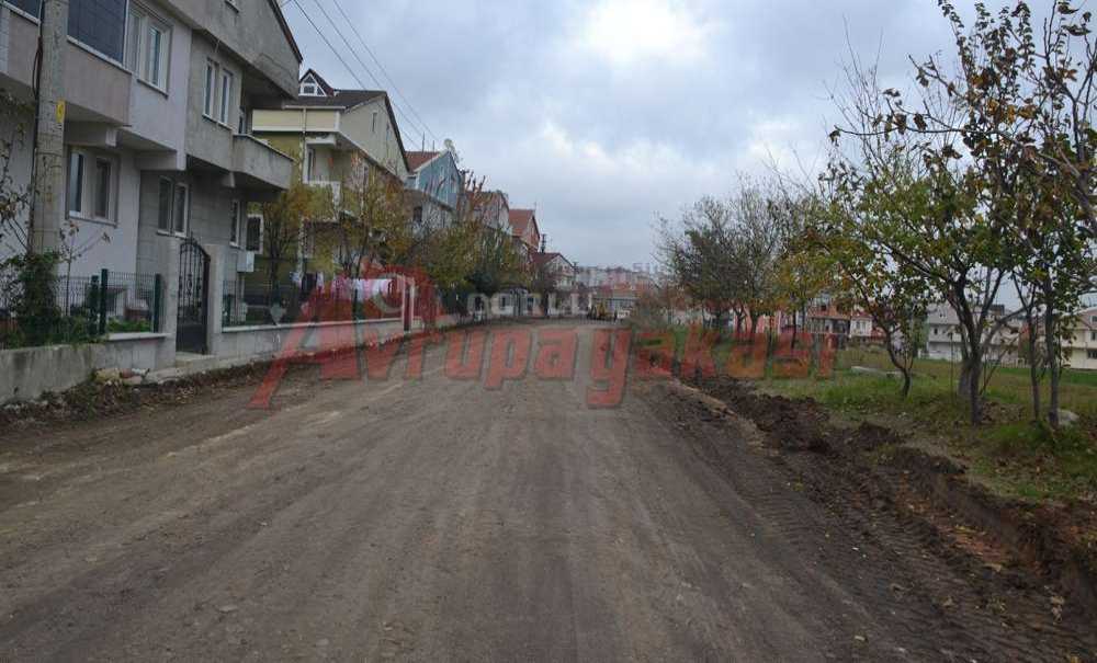 Gariban Evleri Asfalta Kavuşuyor