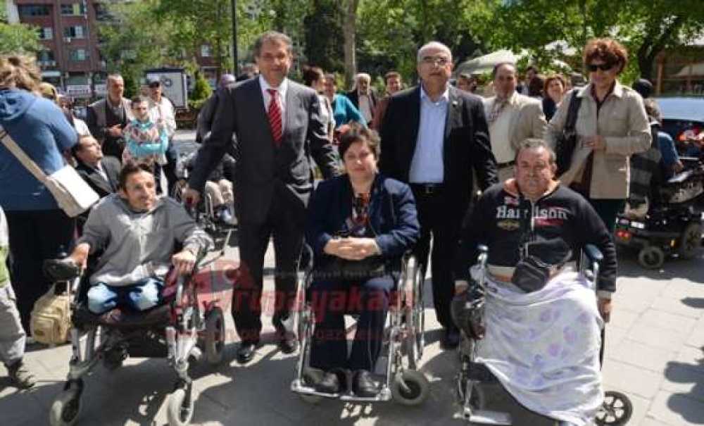 Çorlu'da Engelliler Haftası Kutlandı