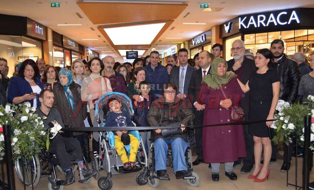 Acı Fotoğraflara Yansıdı