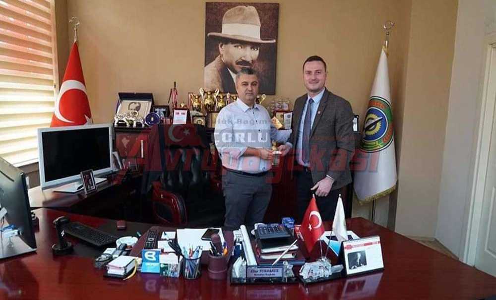 Çalışkanlığı İle Vatandaşın Taktirini Topluyor