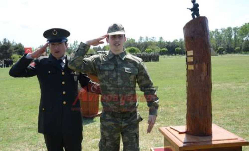 Çakı Gibi Asker Oldular