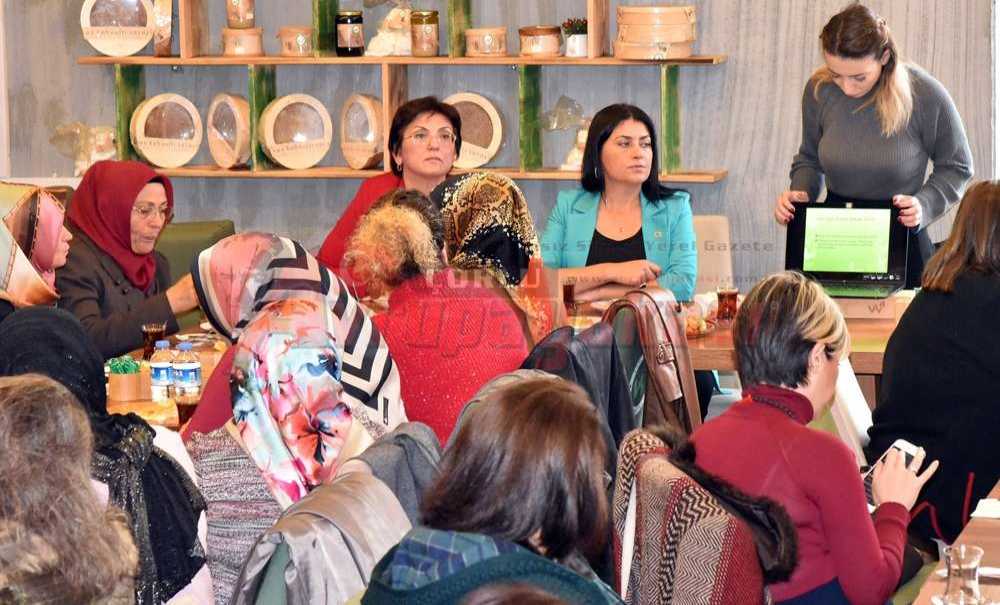 Kansere Karşı Farkındalık İçin Çalışıyoruz