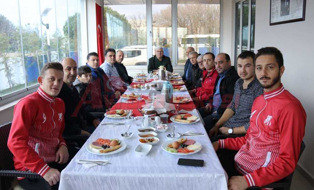 Ahimehmet Gençlik Sporu Ağırladı