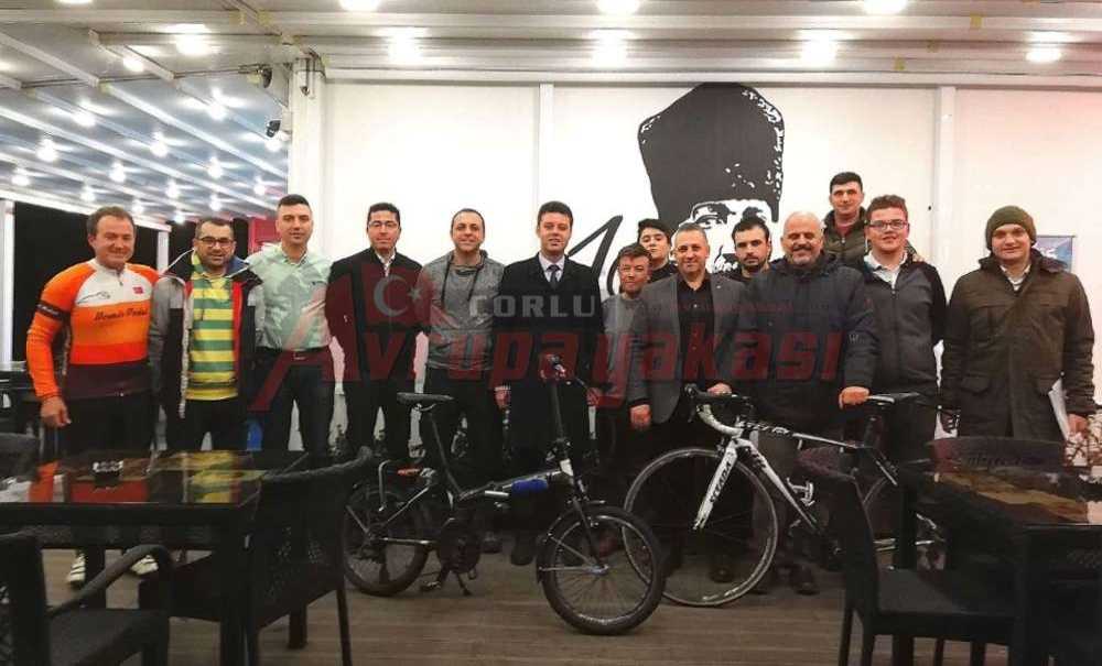 Bisiklet Yolu İçin Bir Araya Geldiler