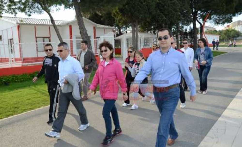 ‘Obezite İle Mücadele' İçin Yürüdüler