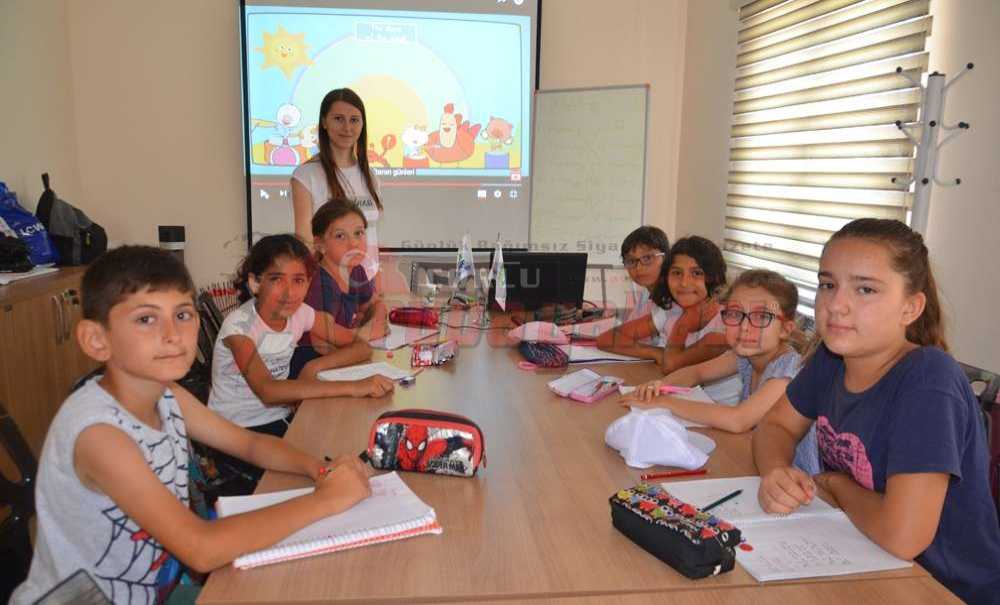 3 Bin 500 Öğrenci Yaz Okulu Kurslarından Faydalandı