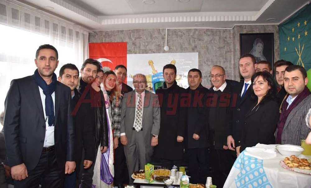 Coşkulu Törenle Açıldı