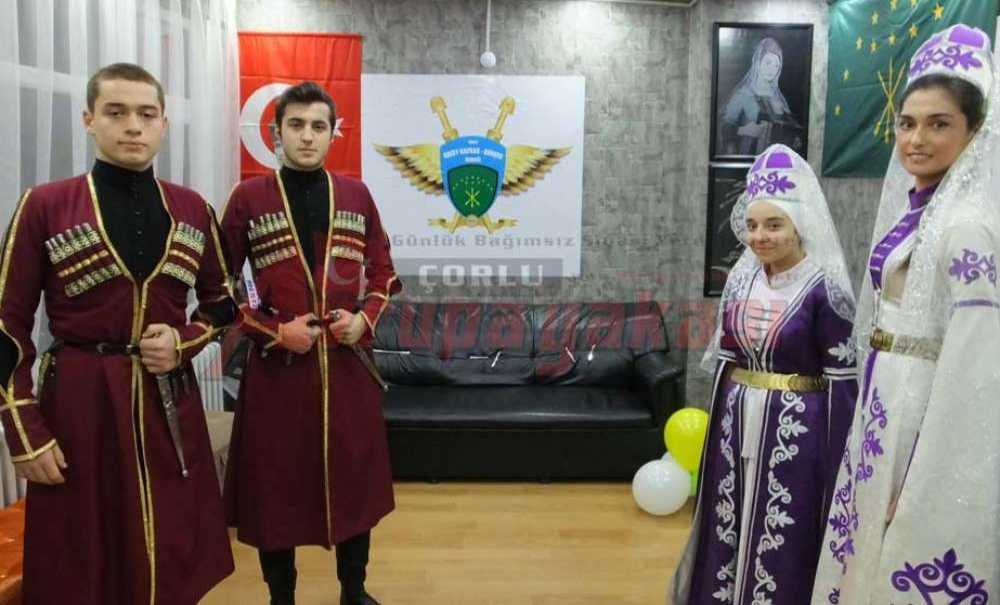 Coşkulu Törenle Açıldı