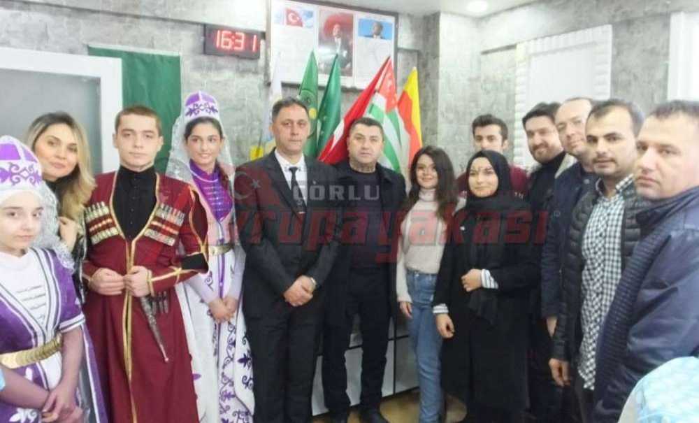 Coşkulu Törenle Açıldı