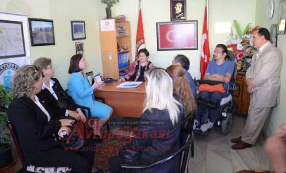 Mhp Genel Başkan Yardımcısı Demirel`den Çorlu Sakatlar Derneği`ne Ziyaret