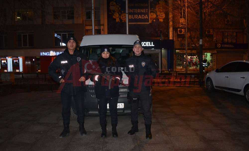 Yılbaşına Çalışarak Girdiler