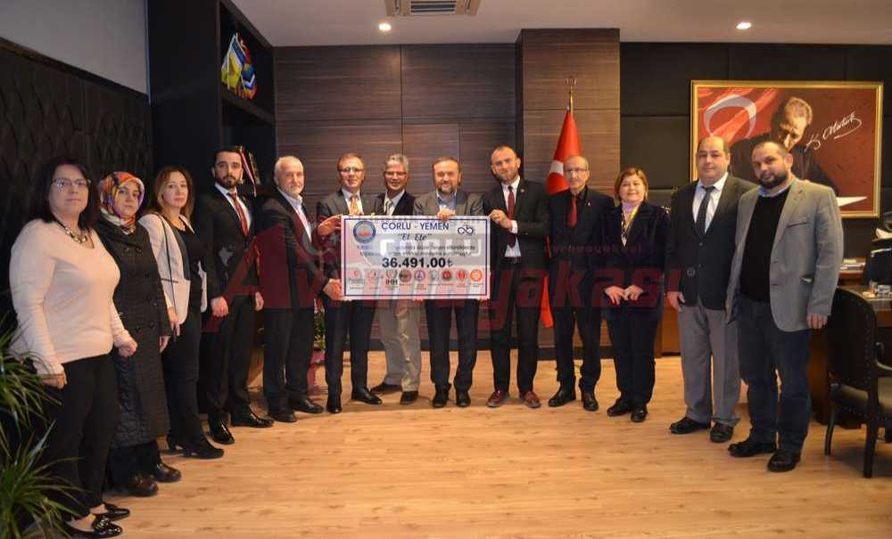 Toplanan Yardımlar Yemen'e Ulaşacak